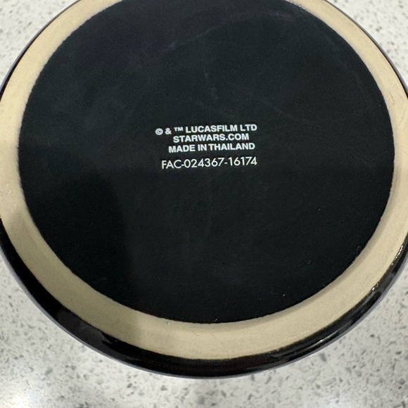 Star Wars Black Mug - Picture 3 of 6